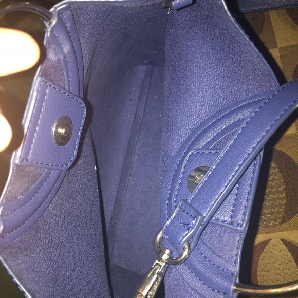 New York & co handle purse w/crossbody strap - Picture 3 of 5